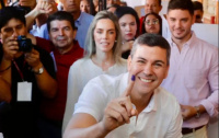 Elecciones en Paraguay: Santiago Peña ganó y será el próximo presidente