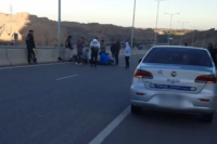 Dos motociclistas terminaron heridos tras chocar contra una camioneta en inmediaciones del Dique de Ullum