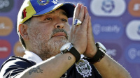 Hackearon la cuenta de Facebook de Diego Maradona y realizaron extraños posteos