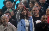 CFK digita el armado electoral: reuniones con “Wado” De Pedro y contactos con Máximo Kirchner y Massa desde China