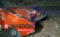 En Albardon: perdió el control de su vehículo y chocó contra un arbol