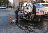 Estallaron las cloacas en la Peatonal: los líquidos llegaron a la calle