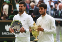 Carlos Alcaraz hizo historia al conquistar Wimbledon por primera vez: le ganó a Novak Djokovic en cinco sets