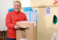 Votó Schiaretti en Córdoba y pidió mayor participación: 
