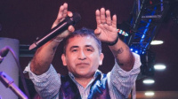 Dolor en la movida tropical: Falleció el reconocido cantante Huguito Flores
