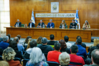 El gobernador Sergio Uñac presidió el acto de entrega de decretos a entidades sociales de San Juan