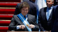 Javier Milei firmó su primero decreto como Presidente: Se reducen a 9 los Ministerios