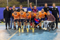 El futsal silencioso cerró su año y el equipo de “Malvados” se consagró campeón