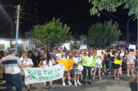 Vecinos de Albardón realizaron una masiva marcha para pedir justicia por Mario Casivar