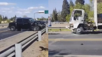 Un espectacular choque se produjo en Santa Lucía entre un camión y una camioneta