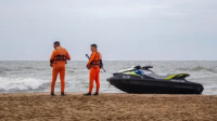 Hallaron el kayak de los pescadores desaparecidos en Pinamar