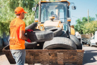 El municipio de Rawson recolectó 2.600 kilos de neumáticos en desuso para su disposición final