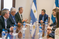 El gobernador Marcelo Orrego recibió a directivos del proyecto El Pachón