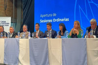 Juan José Orrego: “Vamos a hacer una gran inversión para que Santa Lucía quede 100% pavimentada”