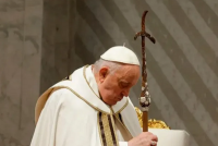 Pese a sus problemas de salud, el papa Francisco encabezó la misa del Jueves Santo