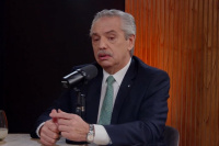 Alberto Fernández criticó la política internacional de Milei