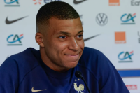 Mbappé llamó a los jóvenes de Francia a votar