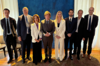 Milei se reunió con empresarios y cumple agenda en Paris: 