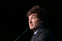 Presupuesto 2025: Milei orienta el gasto en clave electoral y aumenta partidas sensibles