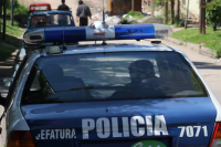 Detuvieron a un hombre por golpear y tirar por la ventana a su hija en Salta