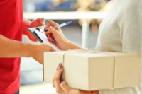 El Gobierno oficializó la deregulación completa del servicio de correo postal