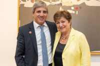 El FMI confirmó que negocia un nuevo programa de asistencia con Argentina
