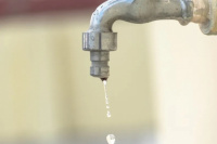 Interrumpirán el servicio de agua potable en Media Agua por reparaciones durante seis días
