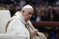 La salud del papa Francisco empeoró: sufrió una insuficiencia respiratoria