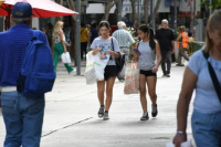 Una cámara de comercio de San Juan destacó que las ventas en el mes de febrero aumentaron crecieron un 5%