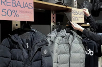 El sector comercial de San Juan espera un respiro para la temporada de otoño-invierno, tras el anuncio de Caputo
