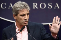 El Gobierno garantiza que el dólar 
