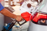 Abril trae un nuevo incremento del 2% en los precios de los combustibles