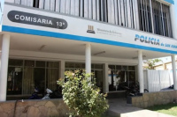 Siete meses de prisión para una mujer que agredió y amenazó a una policía