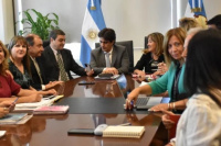 Negociaciones docentes: San Juan intentará cerrar un acuerdo por 60 días