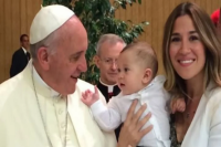 “Se miraron a los ojos con Momo. Nos hablaba argentino, fue un momento mágico”: Jimena Barón recordó el día que conoció al Papa Francisco