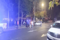 Fuerte choque entre un patrullero y otro auto en pleno centro de Capital