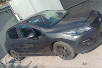 En menos de un día recuperaron un auto robado y buscan a los ladrones