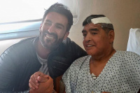 Caso Maradona: el director de la Clínica Olivos desaconsejó la internación domiciliaria y complicó a Luque y Cosachov