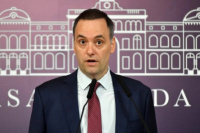 Los presos ya no podrán cobrar planes sociales ni tener celulares: así lo anunció el Gobierno