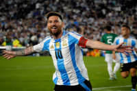 Con Messi a la cabeza, la IFFHS compartió una lista con los diez mejores futbolistas de la historia