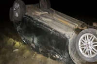 Se quedó dormido al volante, chocó contra un árbol y volcó en San Martín 