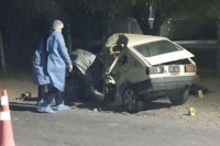 Fatal accidente en San Martín: su hijo lo chocó con un camión y murió su pareja