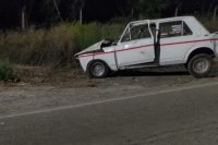 Violento vuelco en Ruta 270: un joven terminó hospitalizado 