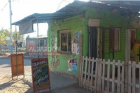 Dos empleadas de un kiosco en Albardón evitaron un robo a mano armado al golpear al delincuente