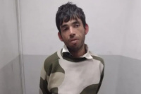 Quiso robar dos sillas de un local céntrico y terminó detenido gracias a los empleados y peatones