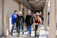 Orrego recorrió la obra del nuevo Hospital Aldo Cantoni en Calingasta