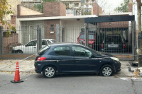 Confirmaron que el hombre hallado muerto en su auto falleció por un paro cardíaco