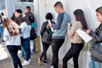 El desempleo en Argentina subió a 7,9% y afectó a casi 1,8 millones de personas en el primer trimestre del año