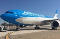 Desde el gremio de pilotos amenazan con cancelar vuelos para las vacaciones de invierno 