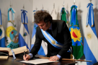 Javier Milei se prepara para encabezar la vigilia del Día de la Independencia en Tucumán